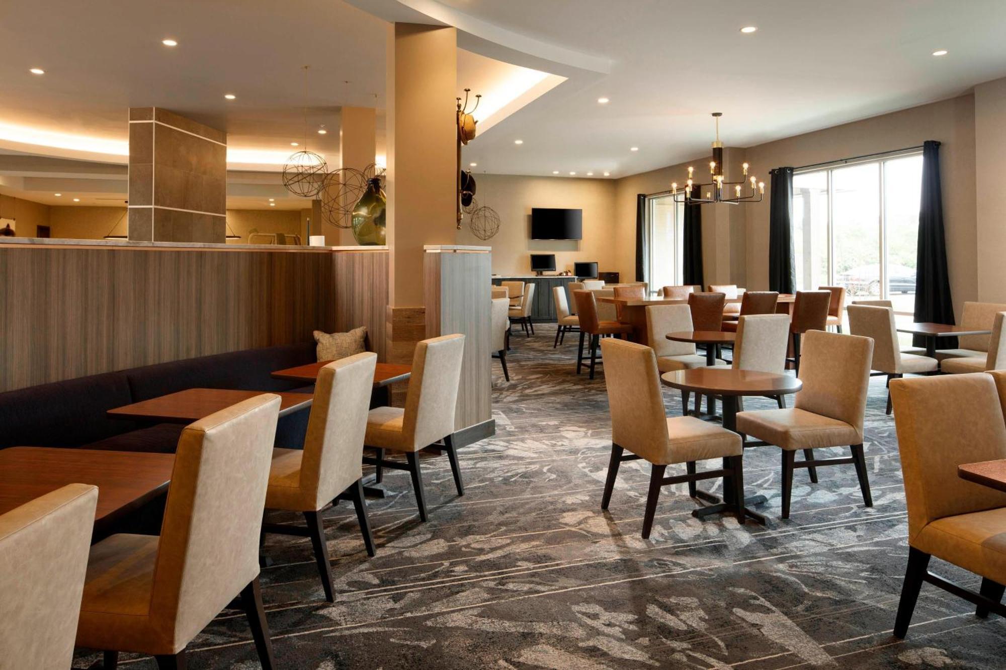 Fairfield Inn & Suites By Marriott Louisville Northeast Luaran gambar